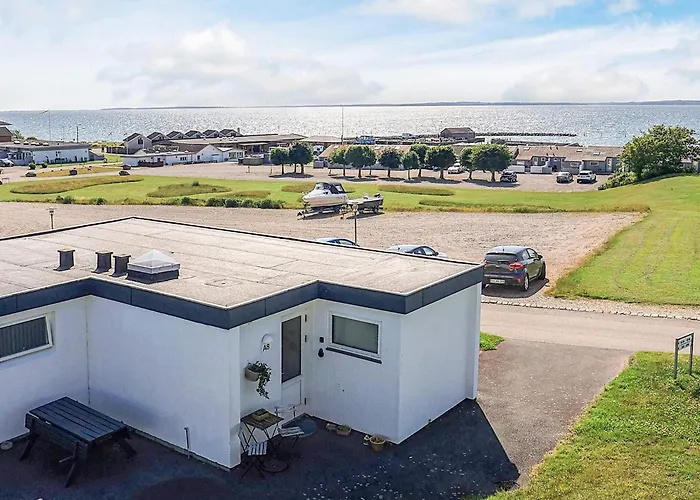 3 Person In Tranekær