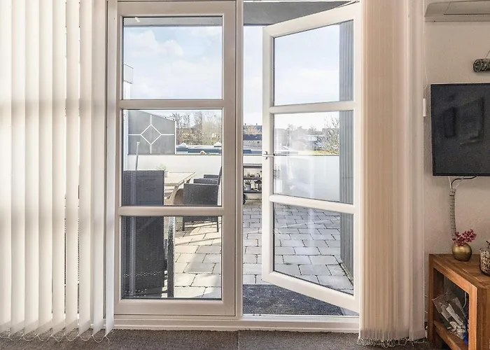 3 Person In * Tranekær